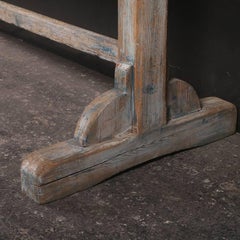 English Tavern Table