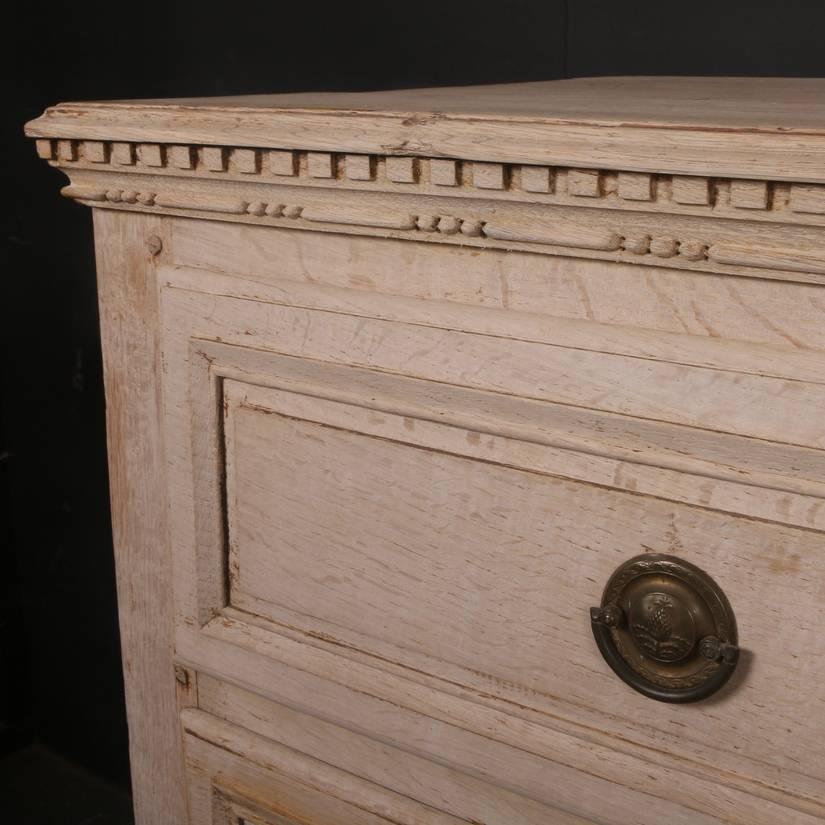 Stunning 19th century neoclassical bleached oak commode, 1830



Dimensions
56 inches (142 cms) wide
24.5 inches (62 cms) deep
39.5 inches (100 cms) high.