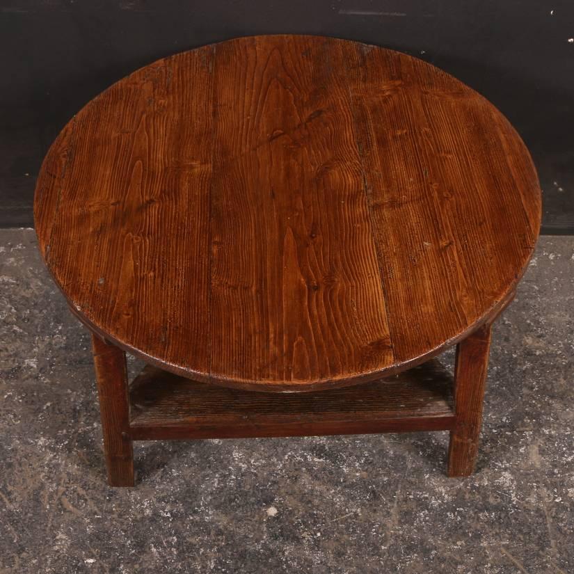 19th Century low pine cricket / lamp table. 1840

Reference: 4964

Dimensions
20 inches (51 cms) High
29.5 inches (75 cms) Diameter

