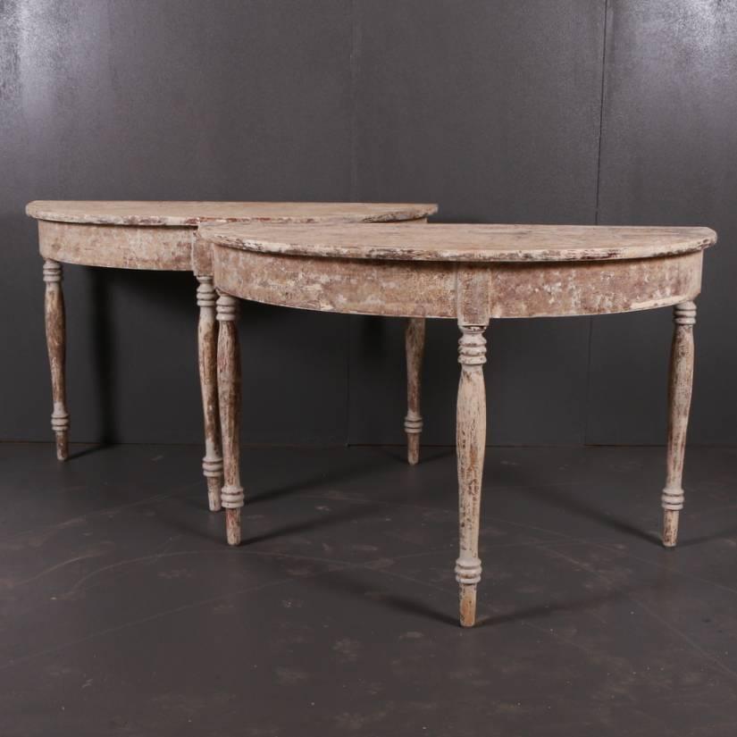 Nice pair of early 19th century original painted demilune Swedish console tables. 1810

Reference: 4983

Dimensions
46.5 inches (118 cms) wide
23 inches (58 cms) deep
30 inches (76 cms) high.