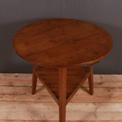 Welsh Pine Cricket Table
