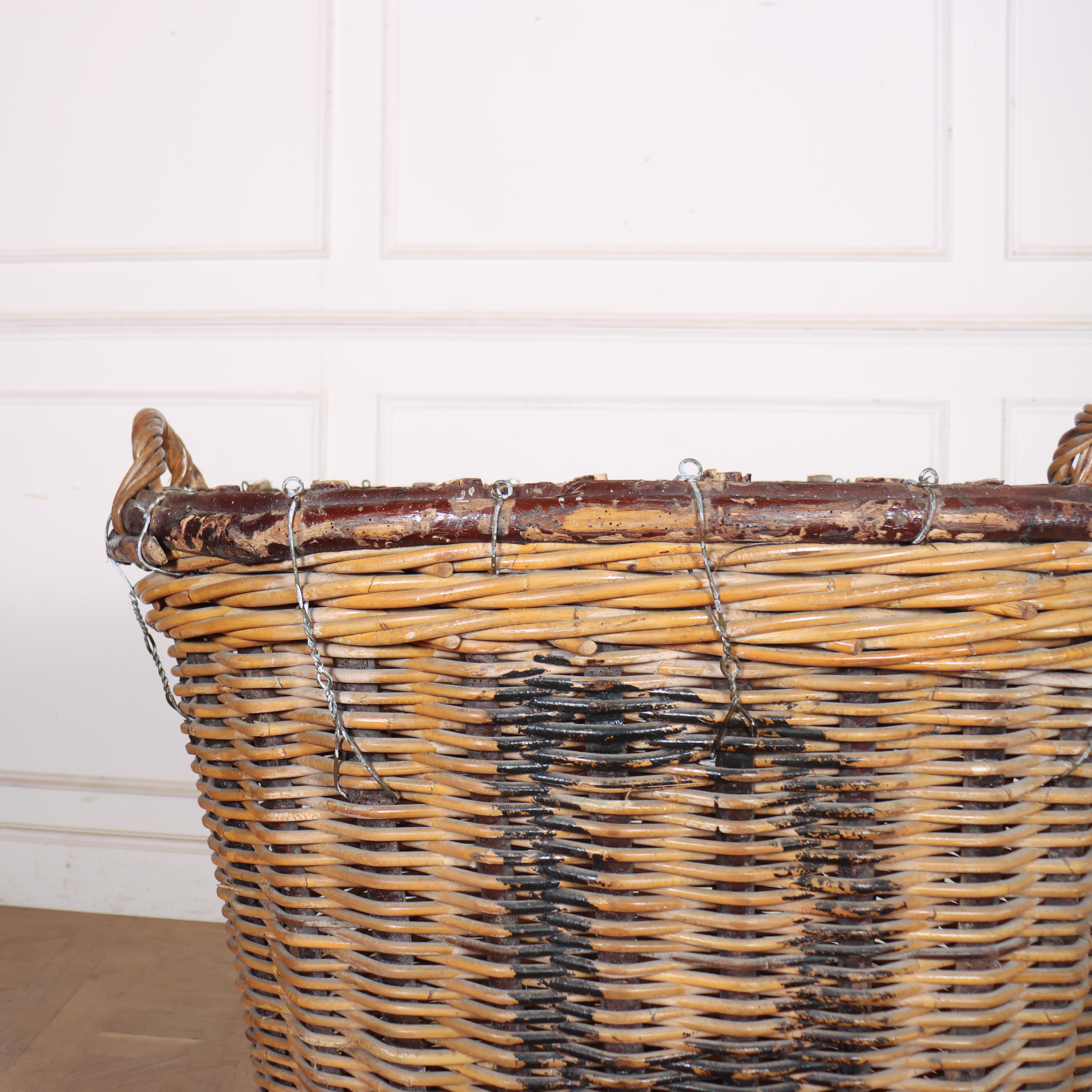 Wonderful large French log basket. Originally used for harvesting grapes. 1800. 


Code: 8977

Dimensions:
W: 35.5
