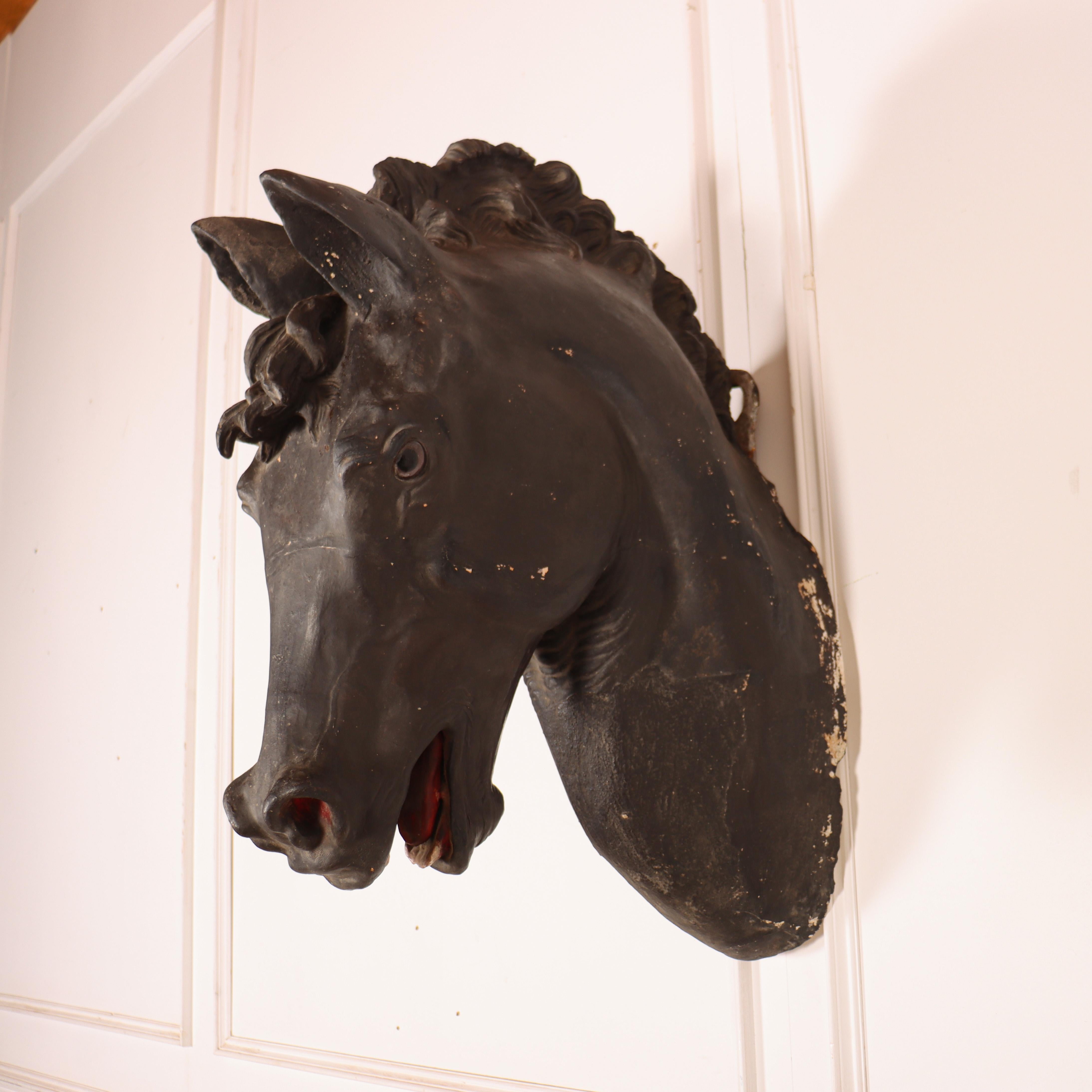 Spagnolo Testa di cavallo spagnola del XIX secolo in vendita