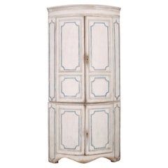 Englischer Bowfront-Eckschrank