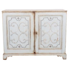 Englisches, bemaltes Buffet aus dem 19. Jahrhundert