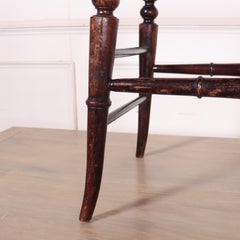 English Luggage Stand