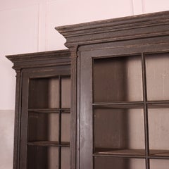 Paire de commodes anglaises vernissées