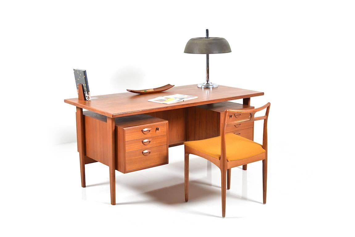 Freestanding Teak Desk by Kai Kristiansen For Sale 2