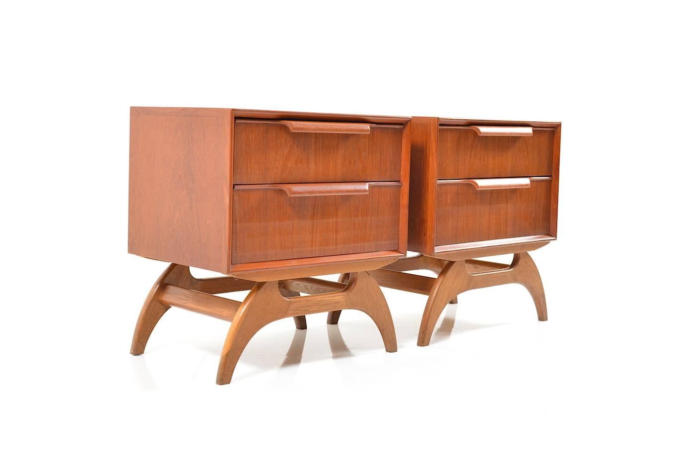 Pair of Rare Danish Chest of Drawers in Teak and Oak, 1950s 3