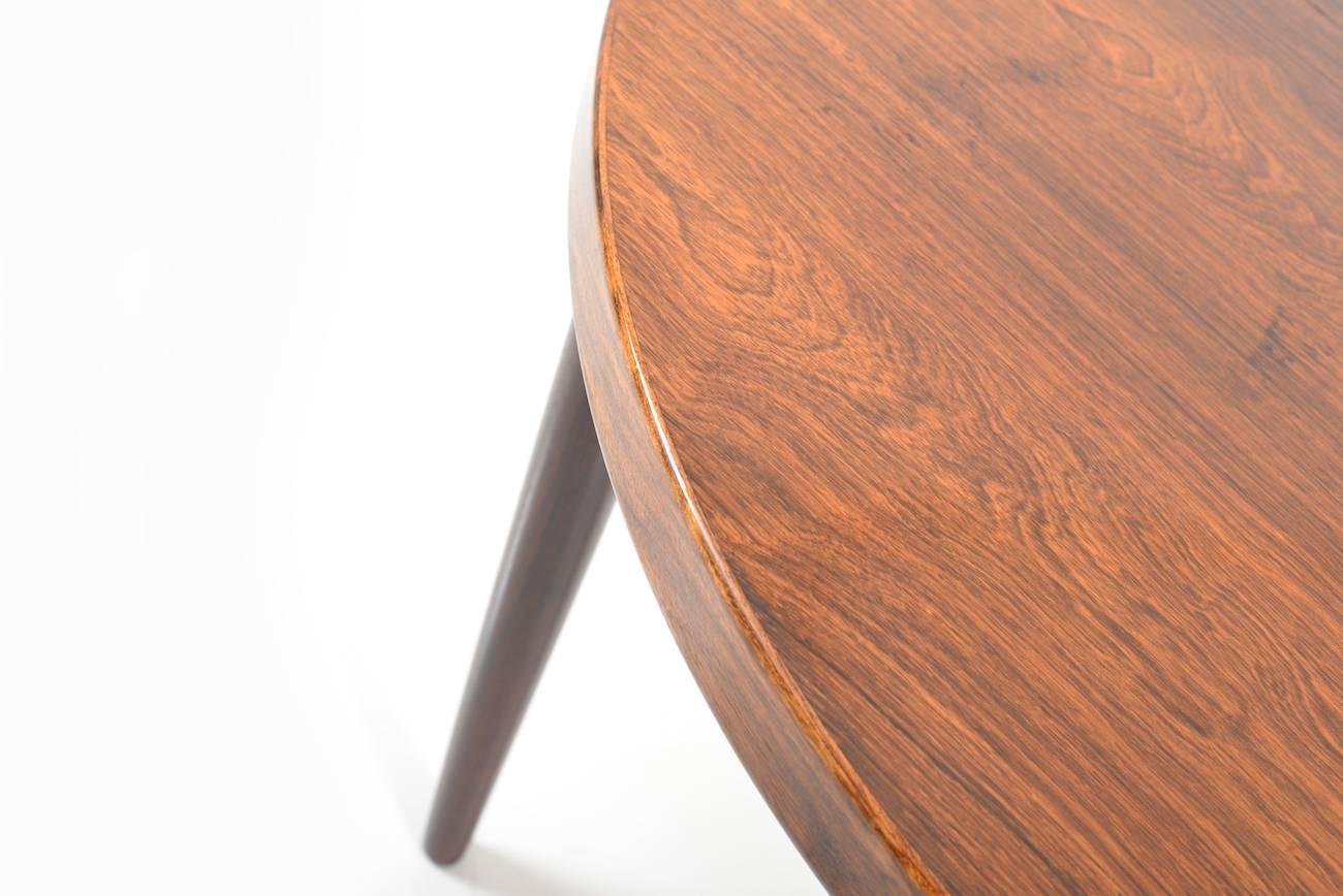 Round or Oval Expandable Danish Rosewood Dining Table 2