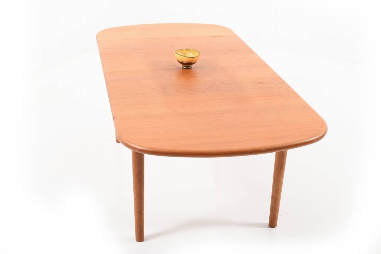 Drop-Leaf Coffee Table by Hans Wegner for GETAMA 1