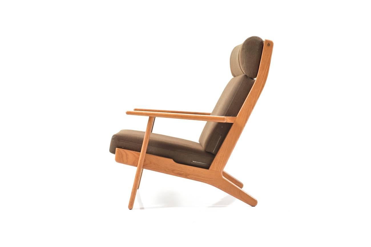 GE-290 / Pair of Highback Lounge Chairs in Teak by Hans J. Wegner For Sale 1