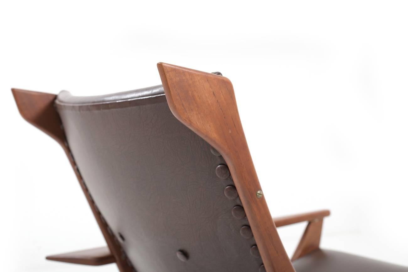 Rare Georg Jensen Rocking Chair in Solid Teak For Sale 1