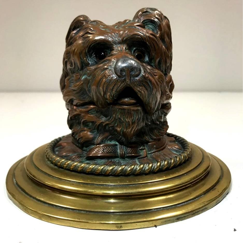 Late 19th Century Austrian Geschutzt Cold Painted Bronze Terrier Ink Well In Excellent Condition In Ferndown, Dorset