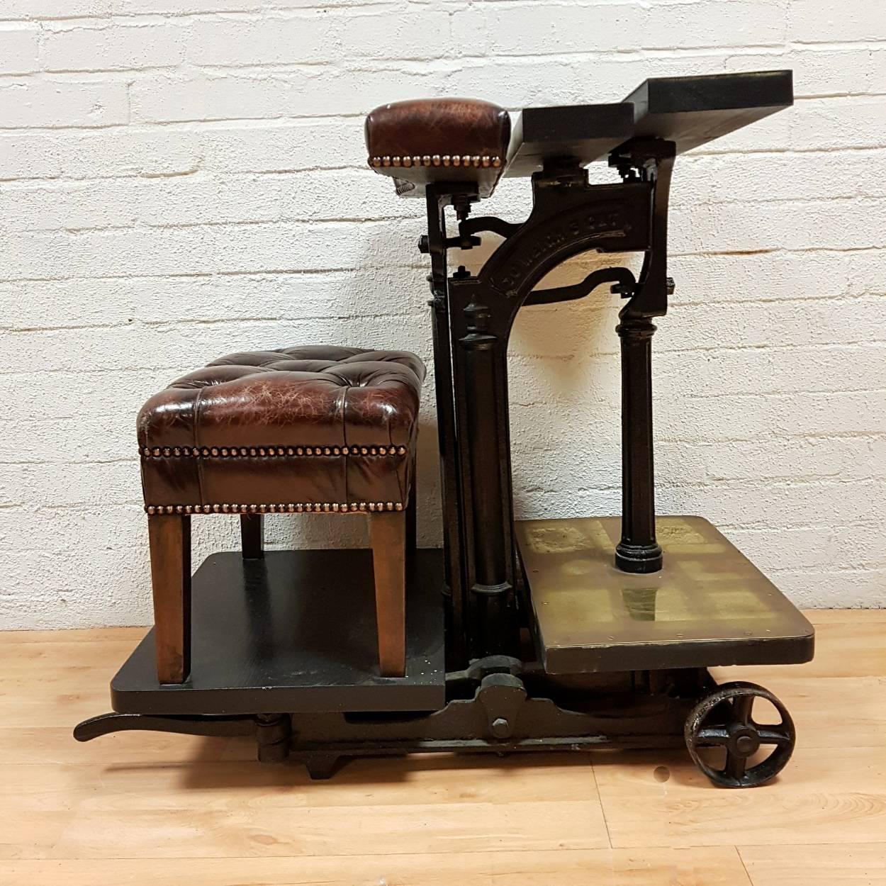 Metal Early 20th Century Portable Jockey Scales, The Fairbank Co, Birmingham, England For Sale