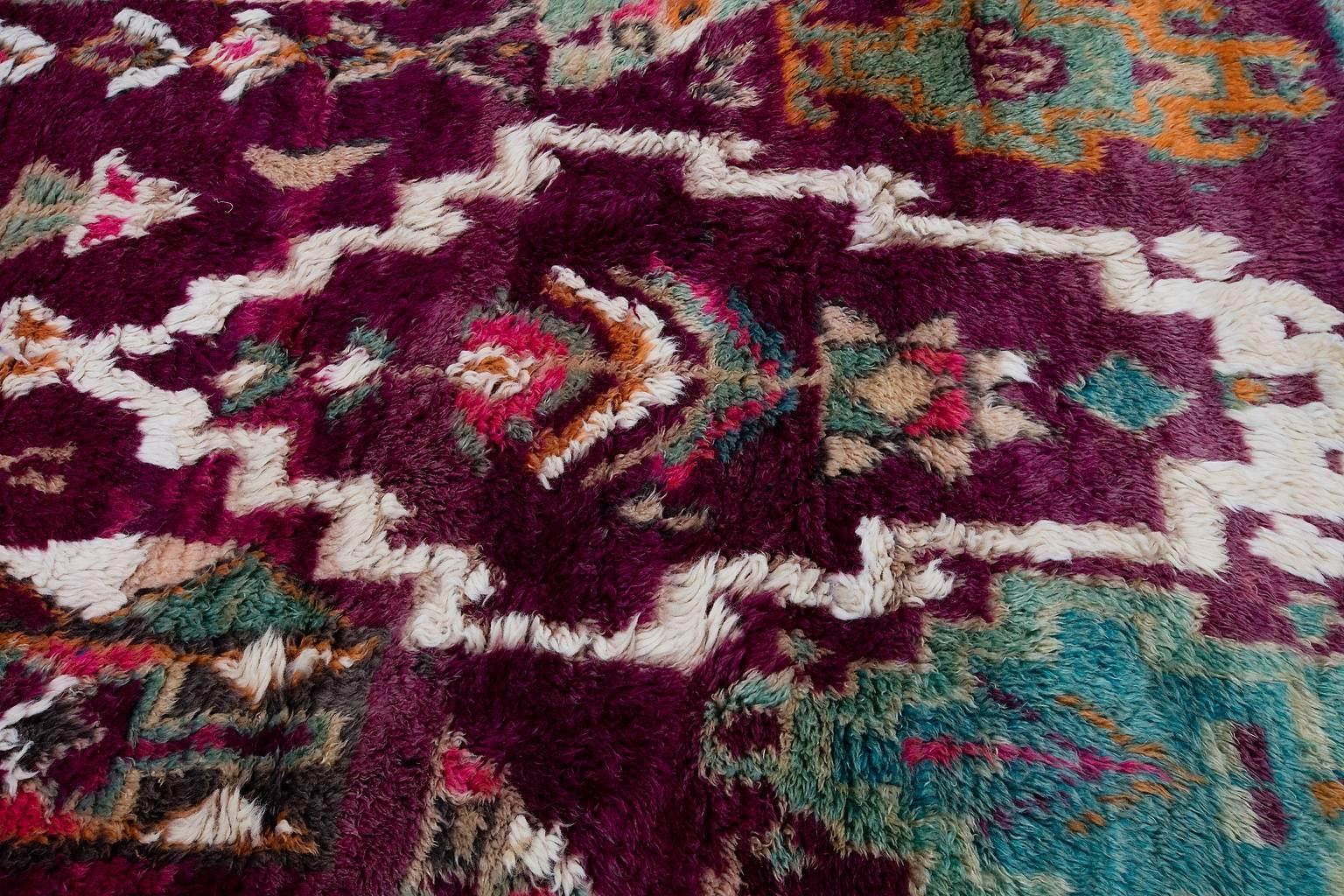 Vintage Moroccan Talsint Rug In Excellent Condition For Sale In Palm Springs, CA