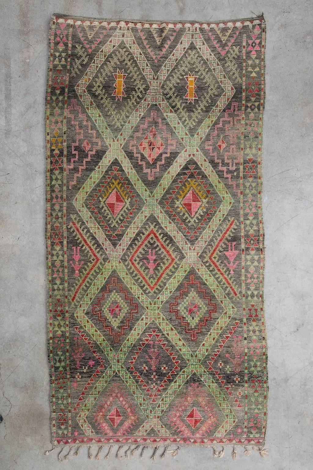 Vintage Moroccan Ait Seghrouchène Rug, Pink and Green For Sale 2