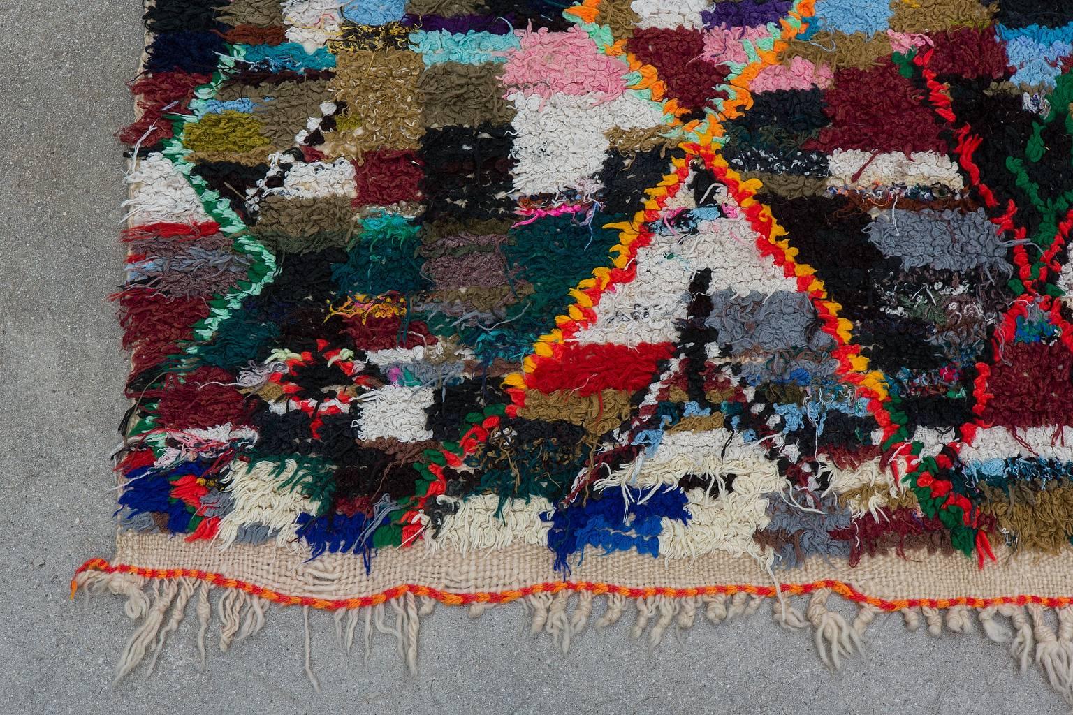 Vintage Moroccan Azilal Boucherouite Rug In Excellent Condition For Sale In Palm Springs, CA