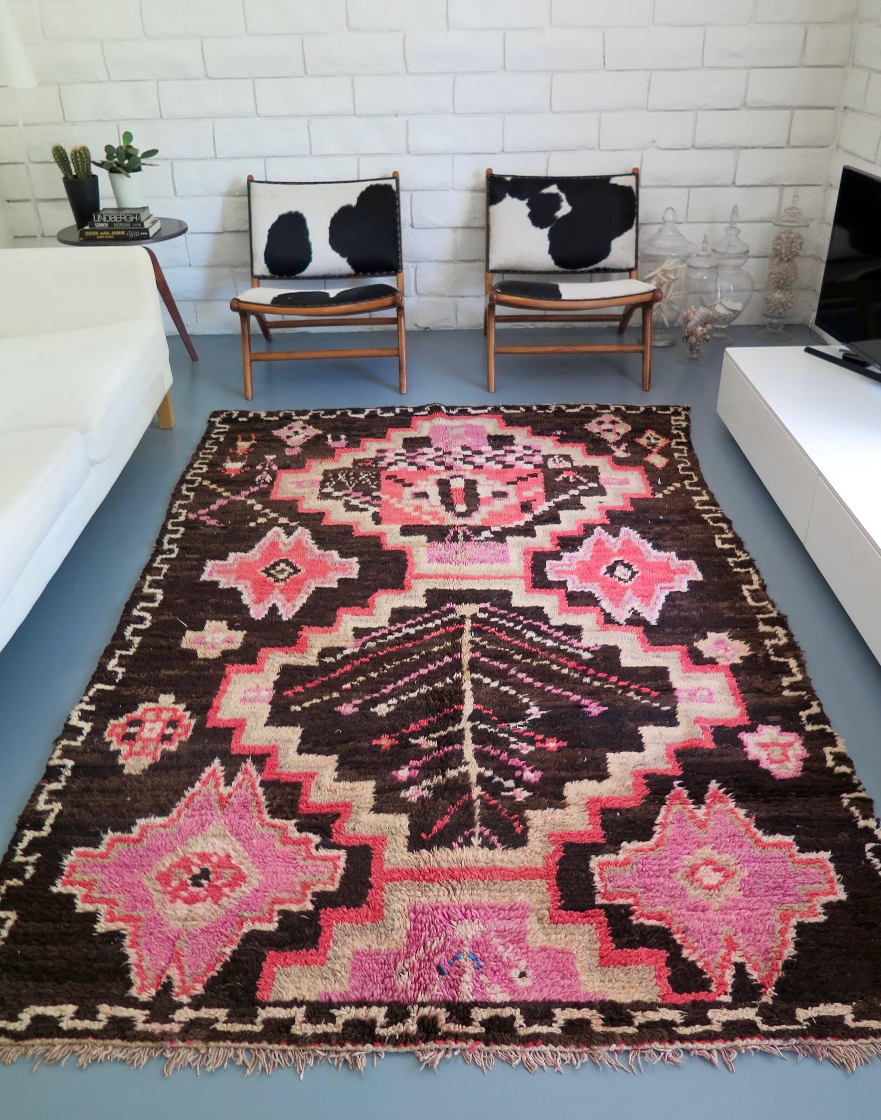 Vintage Moroccan Boujad Rug, Pink and Brown For Sale 4