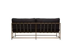 Loveseat en laine noire et laiton antique