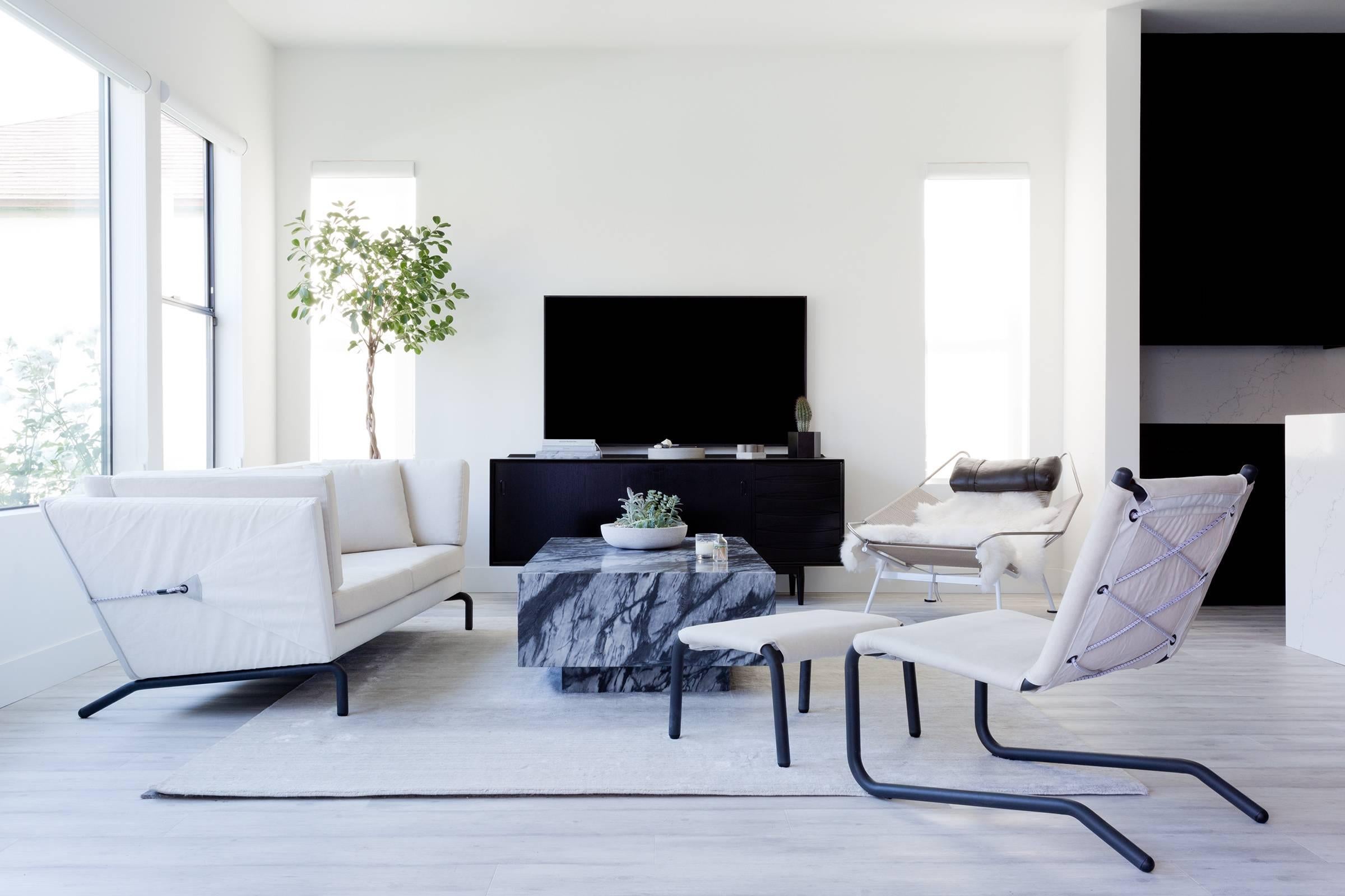 Bowline Sofa in Cream Canvas - In Stock In New Condition In Los Angeles, CA