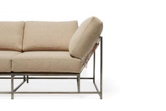 Canapé deux places en laine brun clair et nickel antique