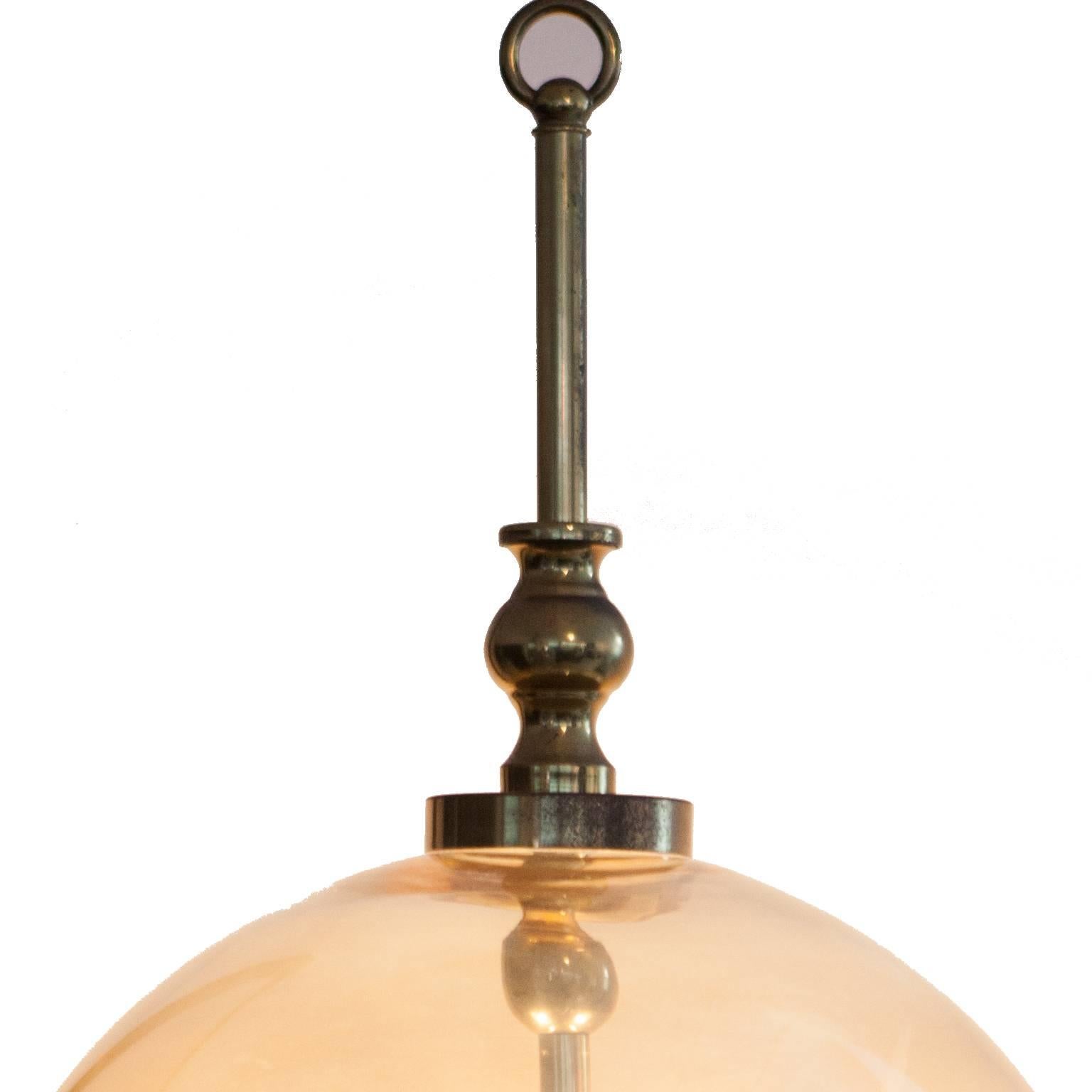 20. Jahrhundert Retro-Tischlampe aus Messing (Moderne der Mitte des Jahrhunderts) im Angebot