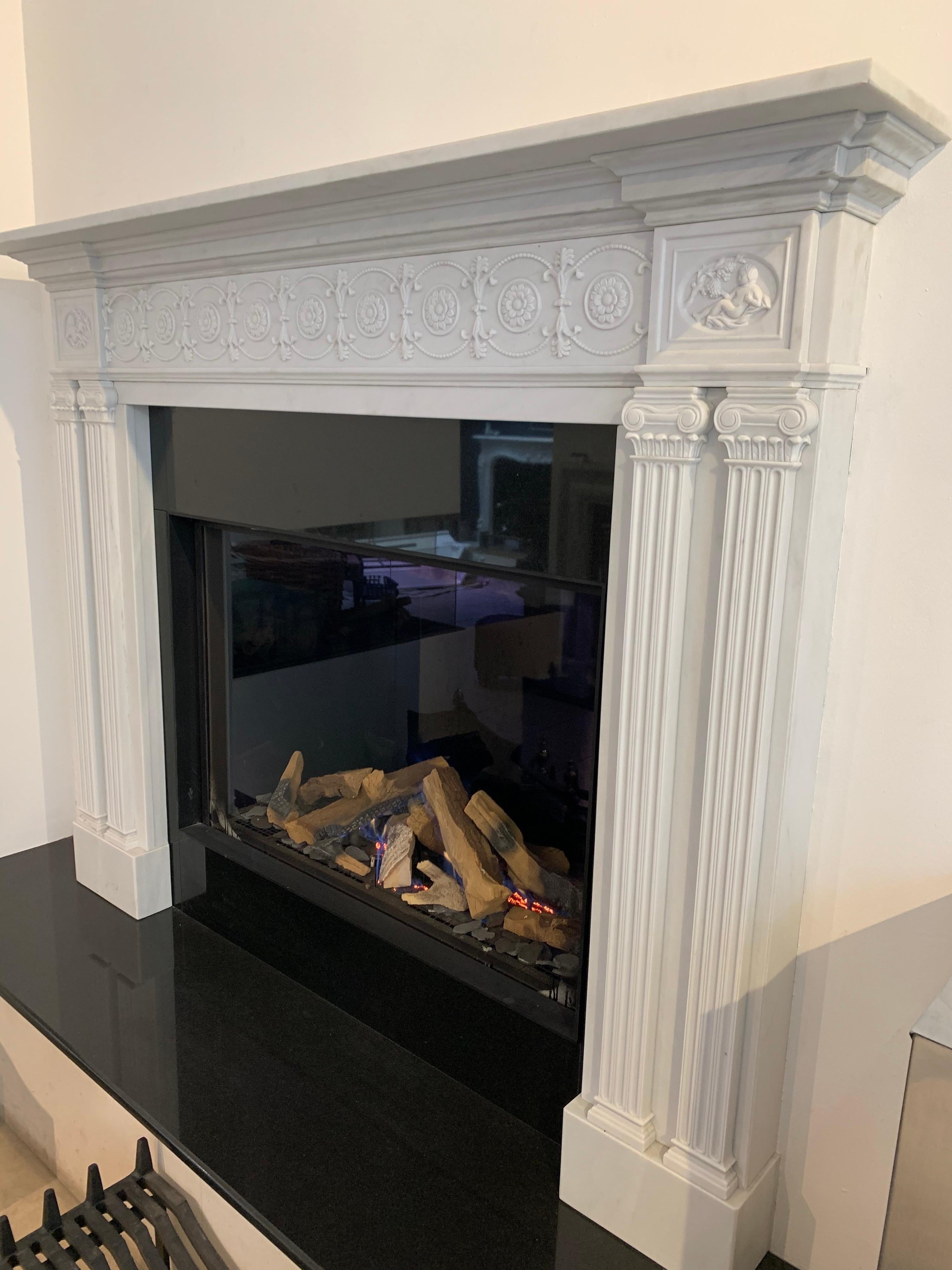 18th Century Georgian Style Hand-Carved White Marble Fireplace Mantle For Sale 7