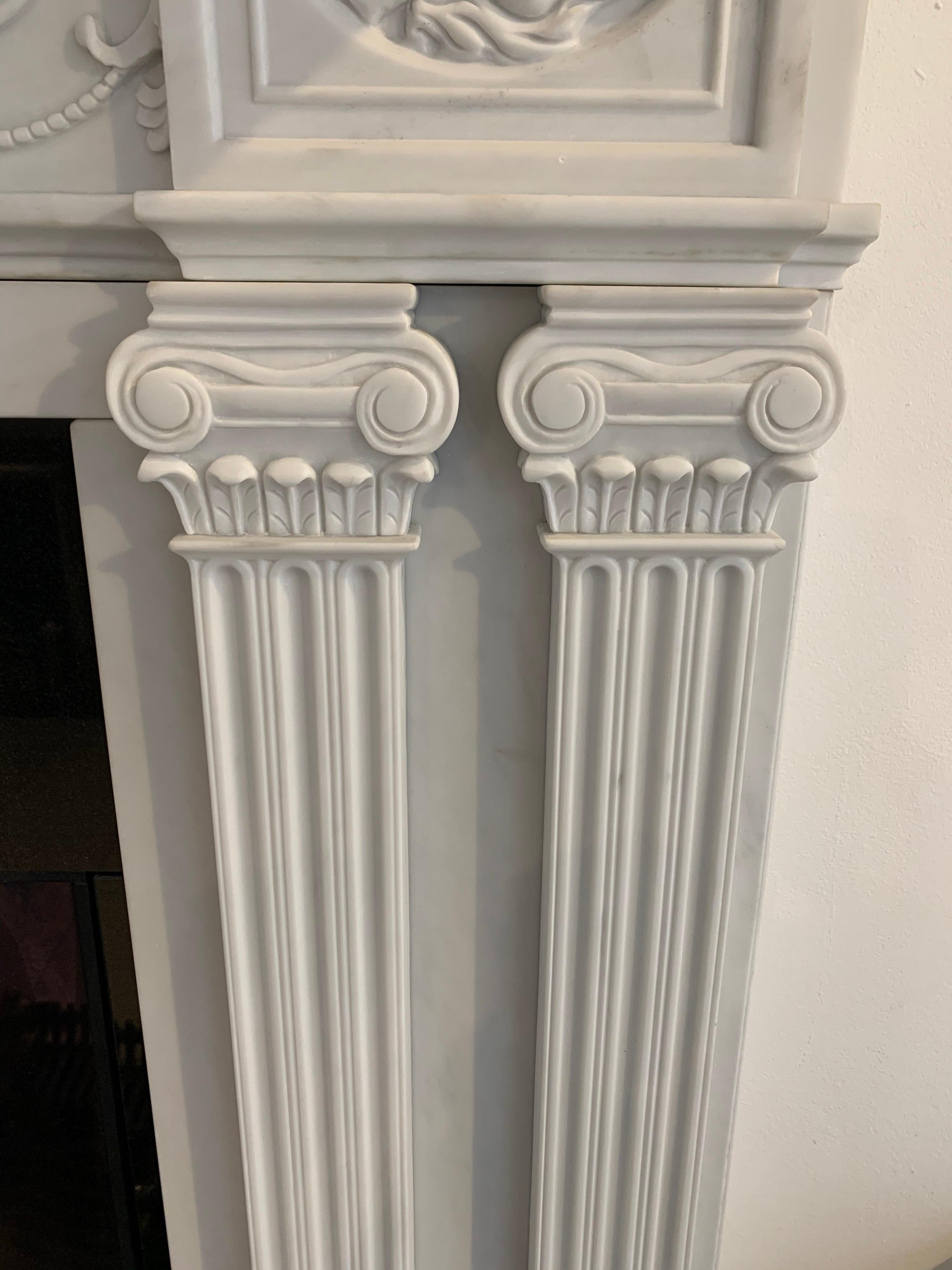 18th Century Georgian Style Hand-Carved White Marble Fireplace Mantle For Sale 4