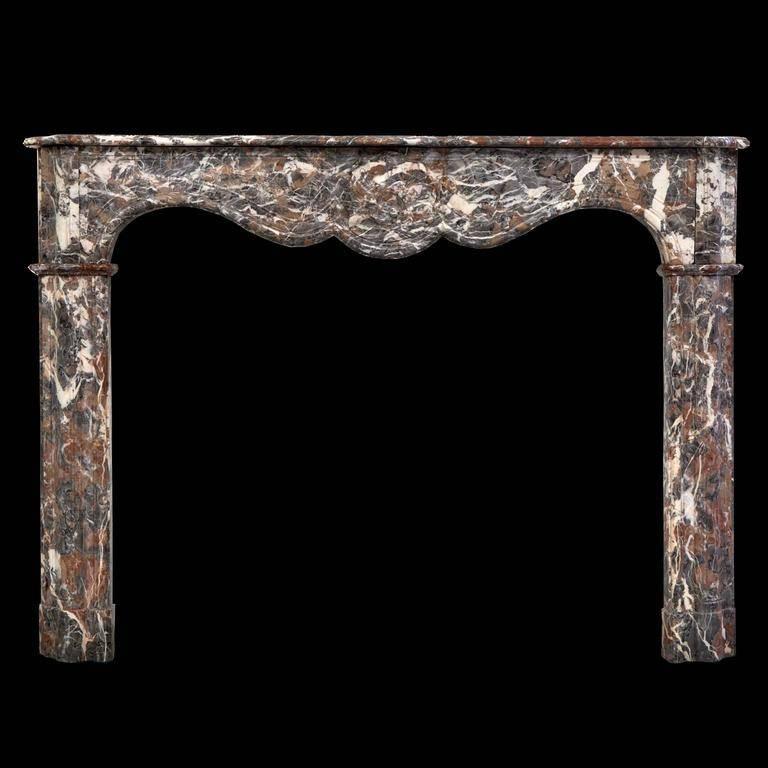 18th Century, Louis XVI Fireplace Mantel in Rare Rouge Royal Marble In Good Condition In London, GB