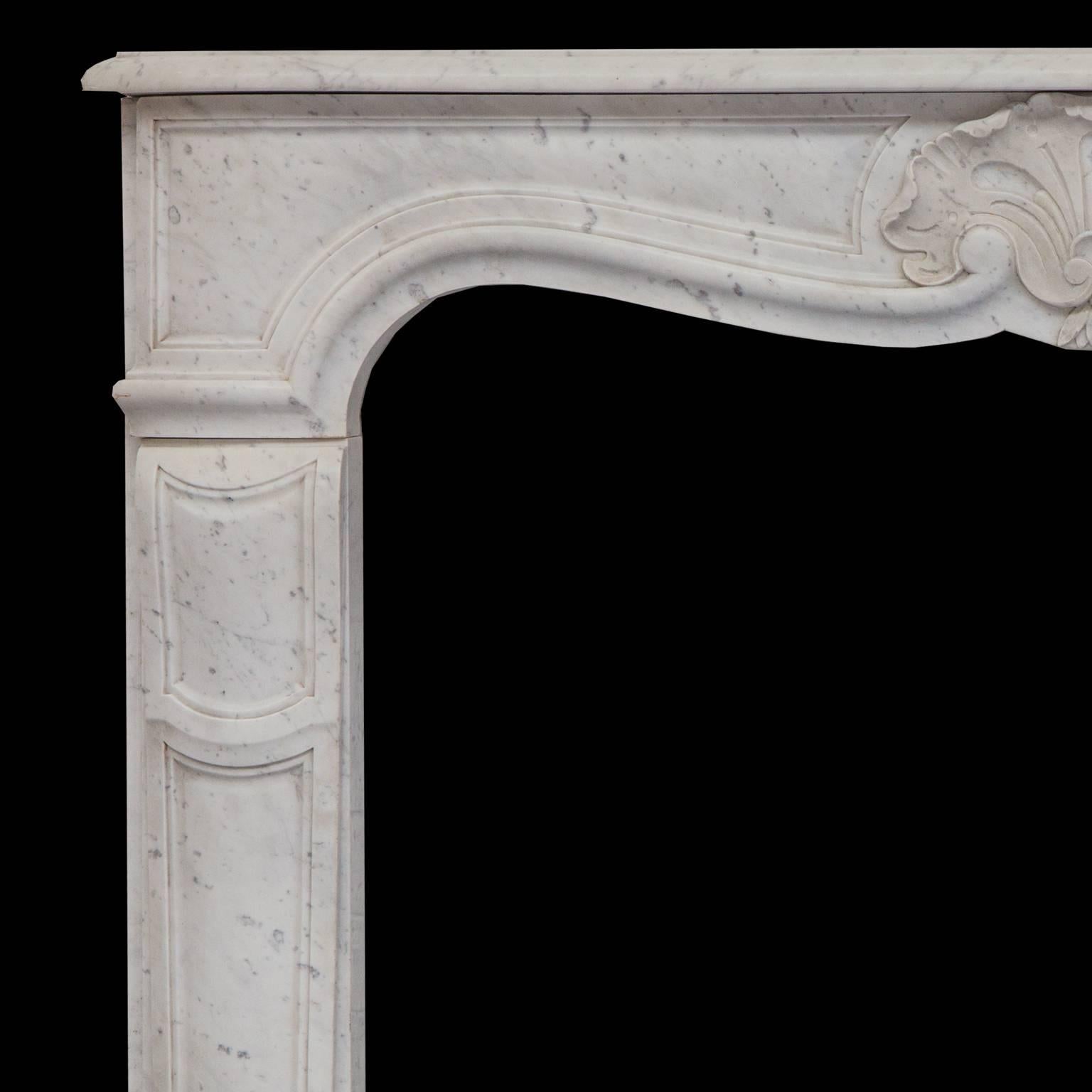 19th Century Louis XV Loire White Carrara Marble Fireplace Mantel In Good Condition In London, GB