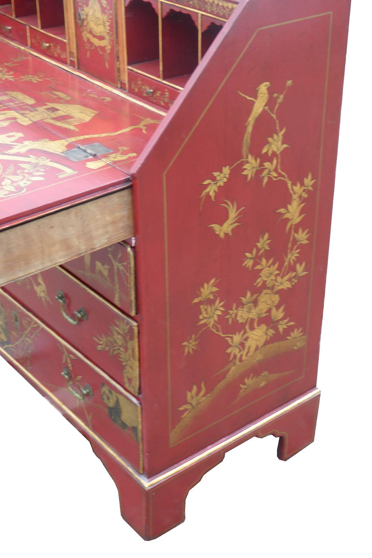 18th Century Gilt and Lacquer Chinoiserie Bureau 2