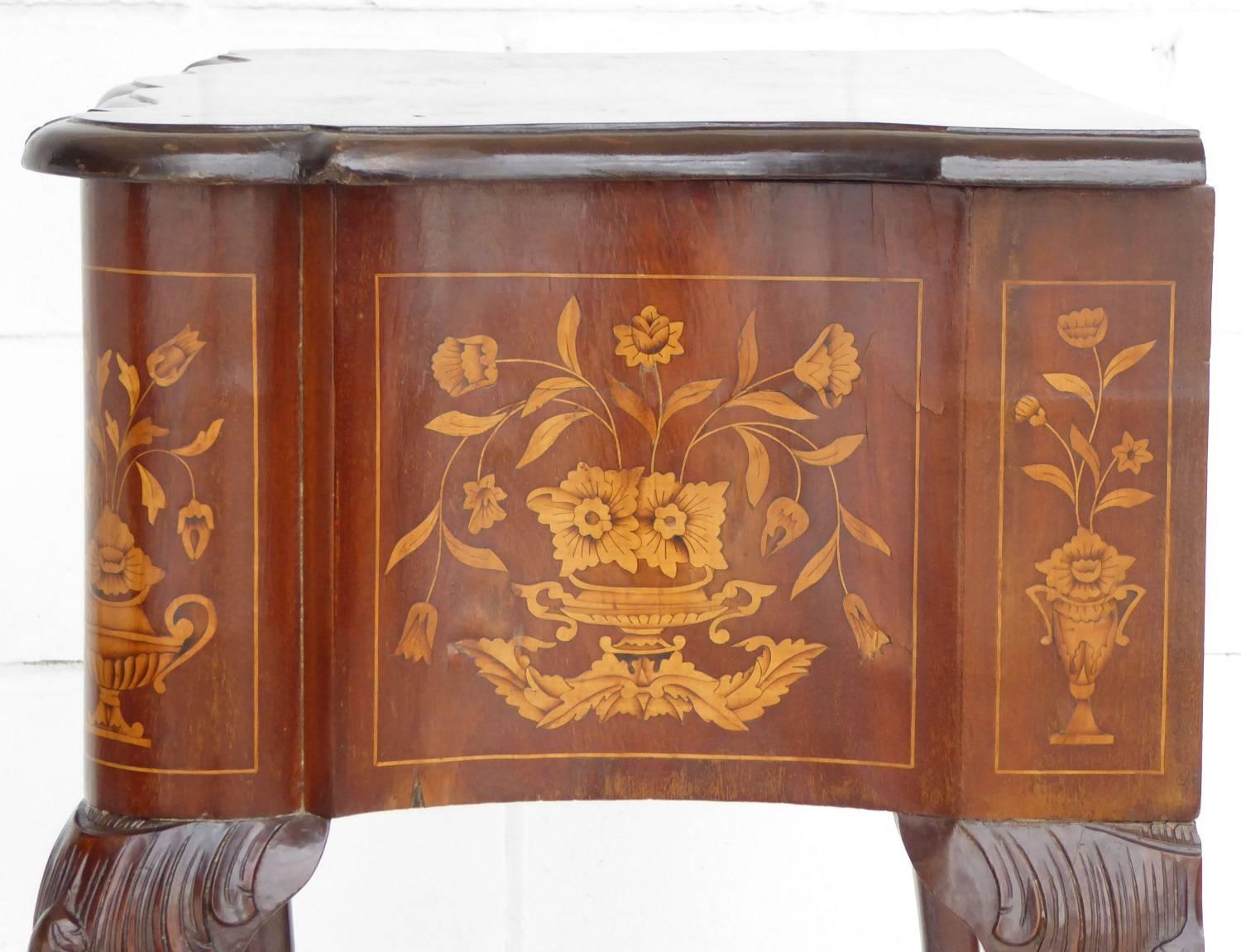 19th Century Mahogany Dutch Marquetry Chest In Good Condition In Chelmsford, Essex
