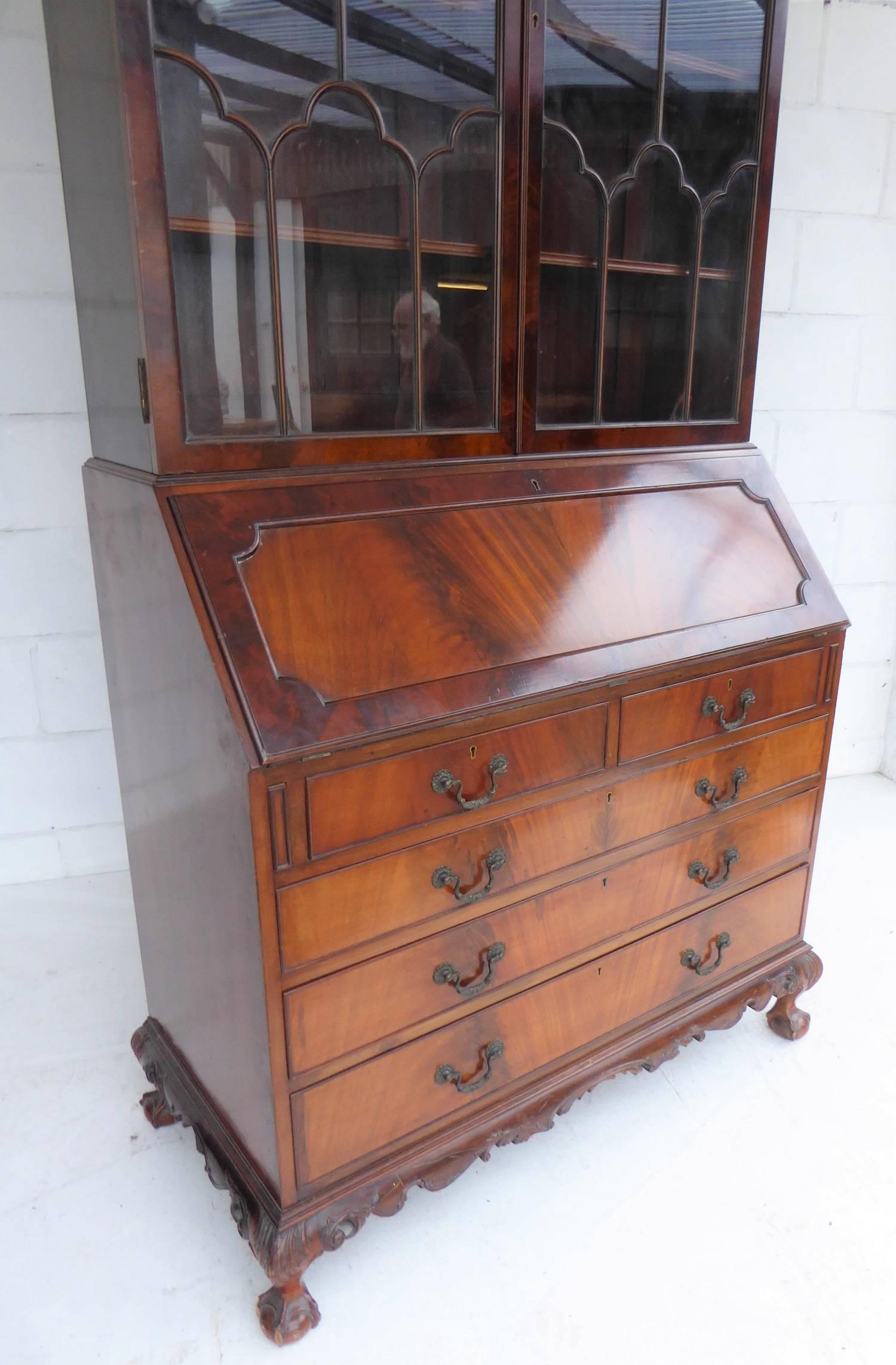 Early 20th Century Good Quality Chippendale Style Secretary Bookcase