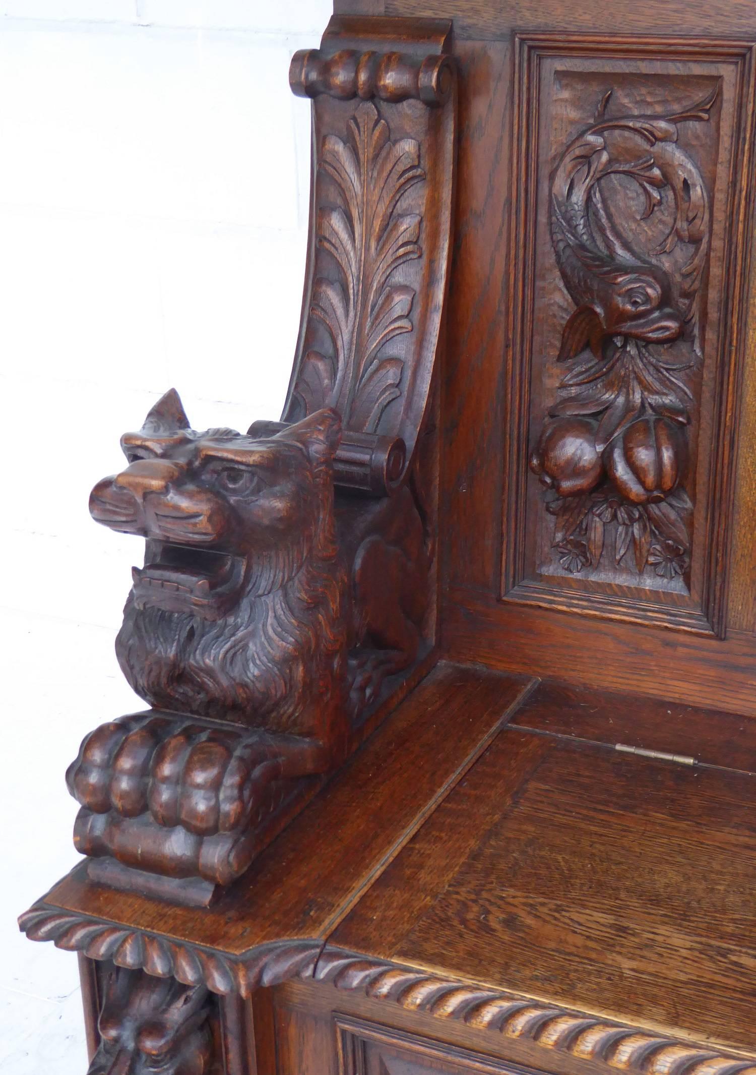 Superb 19th Century Carved Oak Bench In Excellent Condition In Chelmsford, Essex