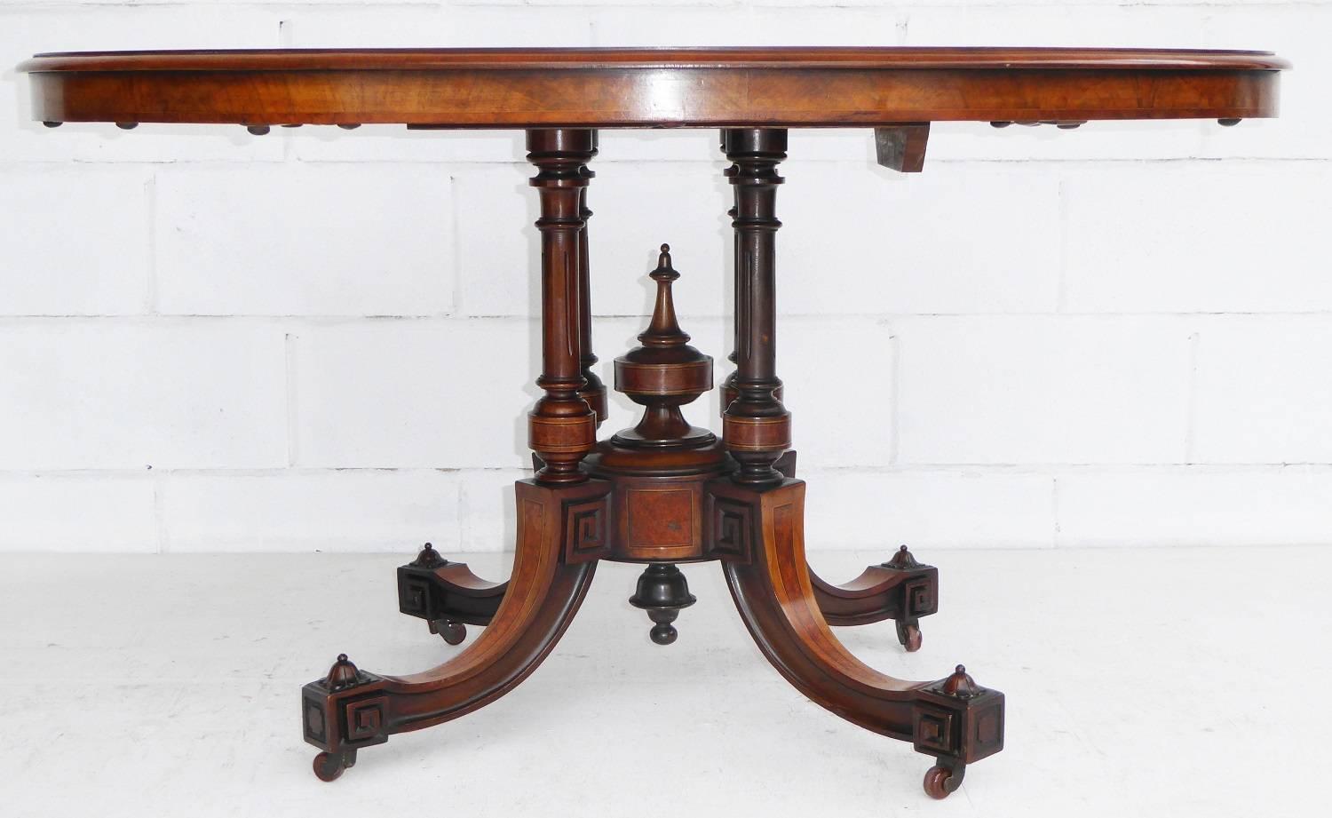 19th Century Victorian Burr Walnut Oval Loo Table In Excellent Condition In Chelmsford, Essex