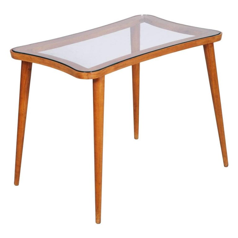 Mid-Century Modern Coffee Table Ico Parisi manner, in walnut with Glass Top For Sale