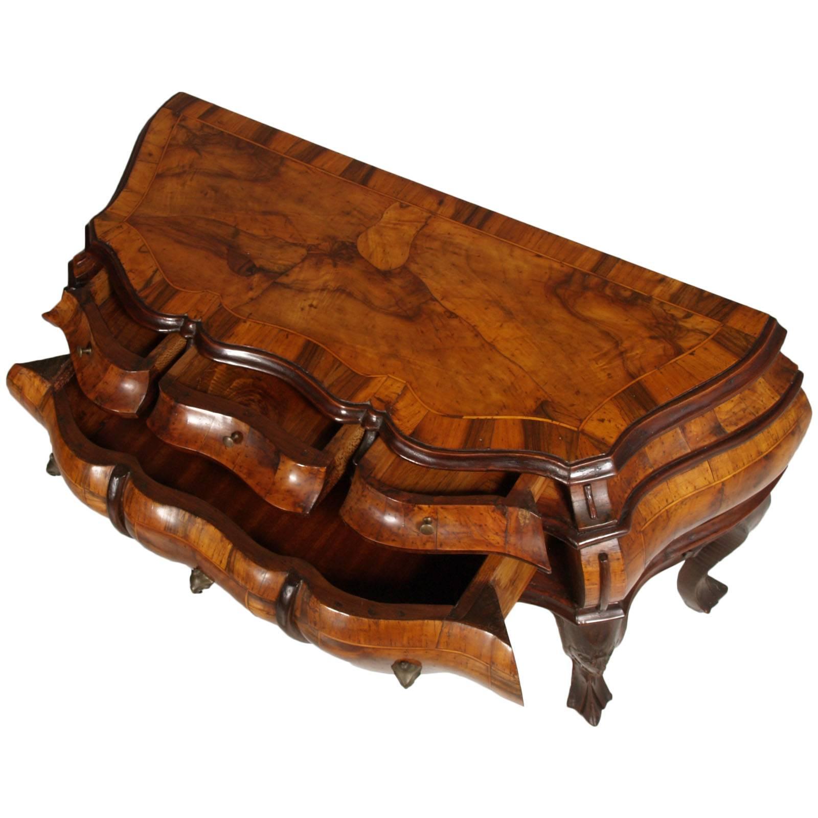 Italian 1890s Venetian Baroque Cabinet Chest of drawers console Handcarved Walnut Burl  For Sale