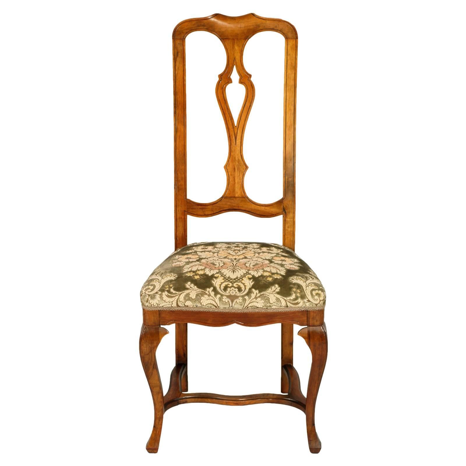Baroque Revival 19th Century Antique Venetian Baroque Set of Eight Chairs in Blond Walnut