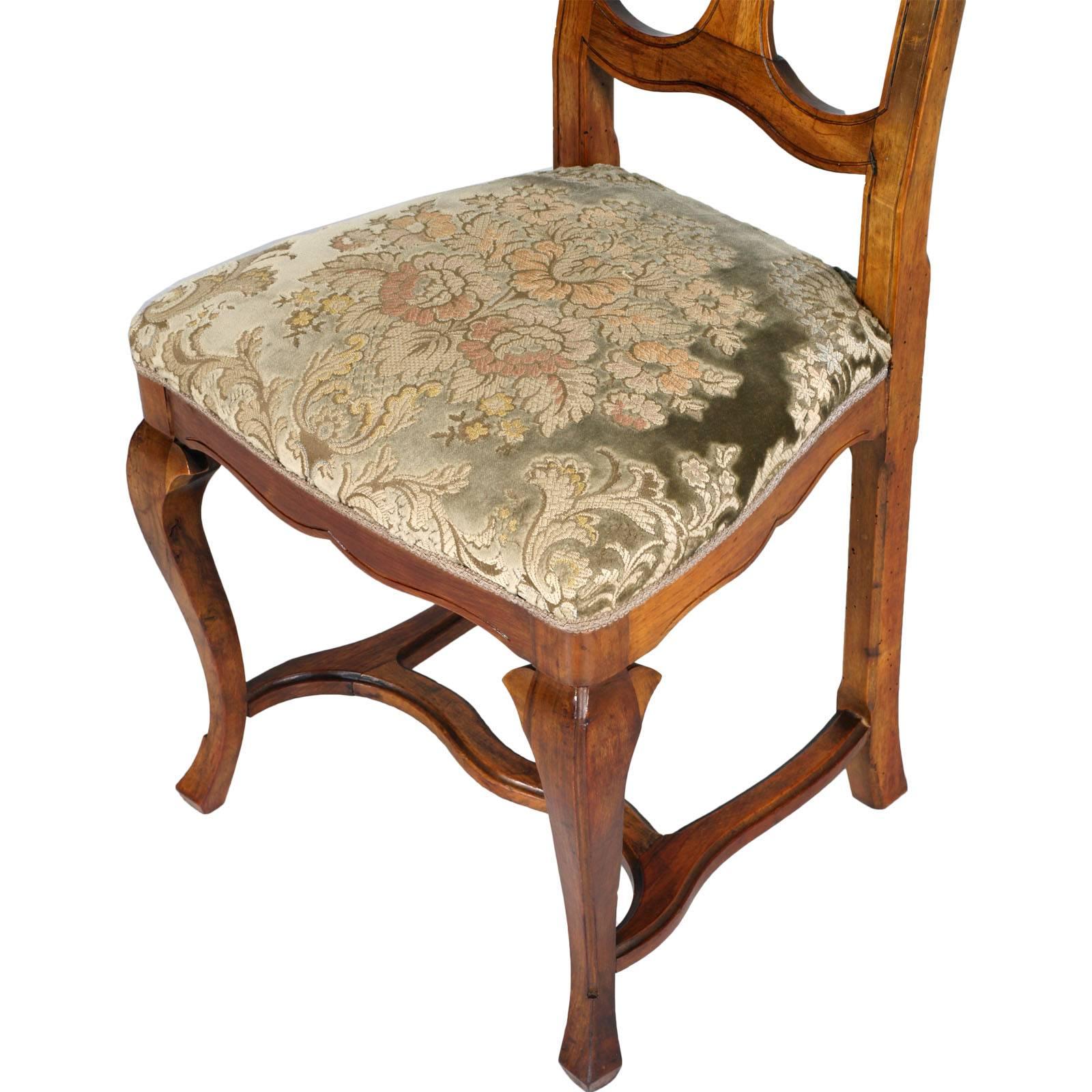Velvet 19th Century Antique Venetian Baroque Set of Eight Chairs in Blond Walnut