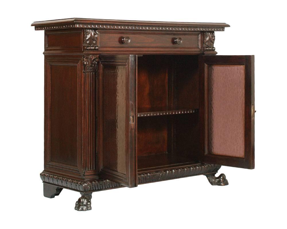 Renaissance Revival Cabinet Vitrine in Carved Walnut of the Early 20th Century Tuscany Renaissance