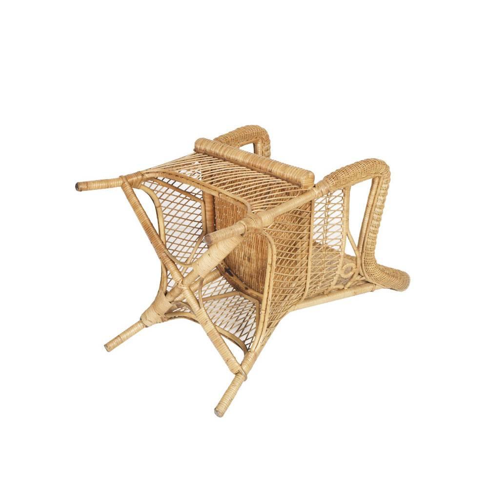 Provenierter geschwungener Bambus-Rattan-Sessel aus den 1950er Jahren in Franco Albini-Manier (Moderne der Mitte des Jahrhunderts) im Angebot