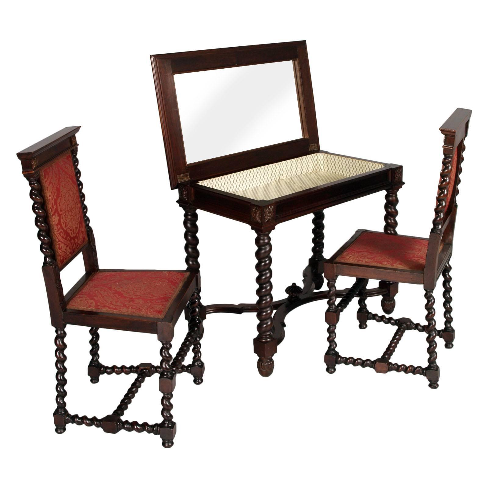 Antique renaissance Vanity, desk with mirror and two chairs in carved ebonized walnut.
Fabulous and elegant dressing table or desk

Measure cm desk: H 73, W 88, D 55
Measure cm chairs: H 100\46 W 45, D 41.