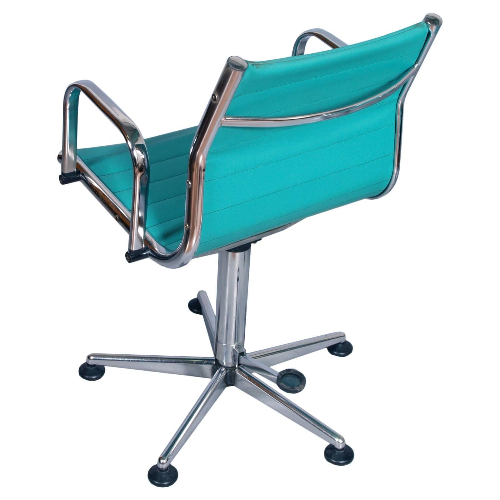 Italian 1960s Set Desk Chairs, Chromed Steel, Leatherette Upholstered, Adjustable Height For Sale