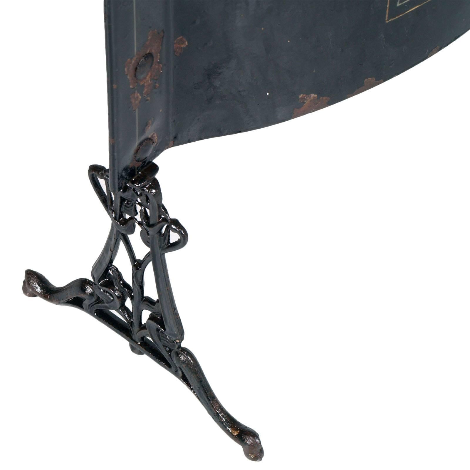 Jugendstil-Kaminschirm aus dem späten 19. Jahrhundert, dekoriert mit Perlmutt (Emailliert) im Angebot