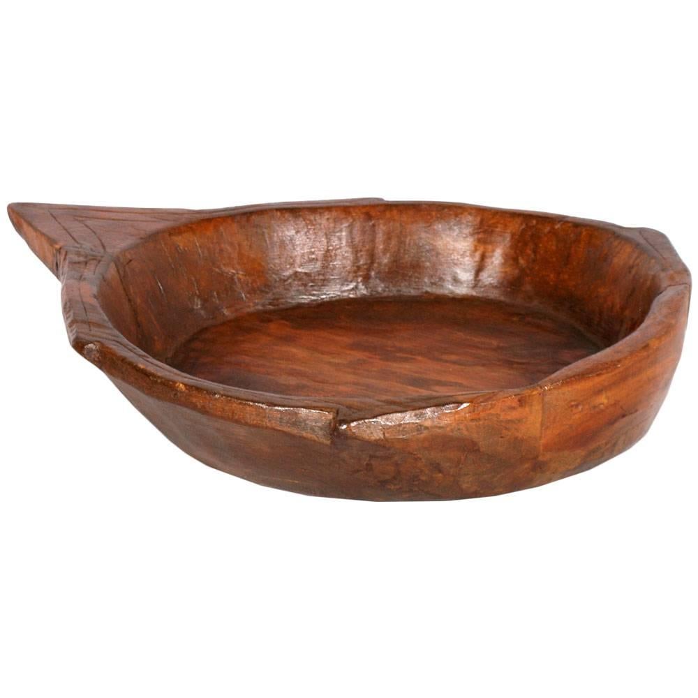 Rustic Antique Big Tirolean Hand-Carved Chestnut Wood Basin Bowl, Nice How Centrepiece For Sale