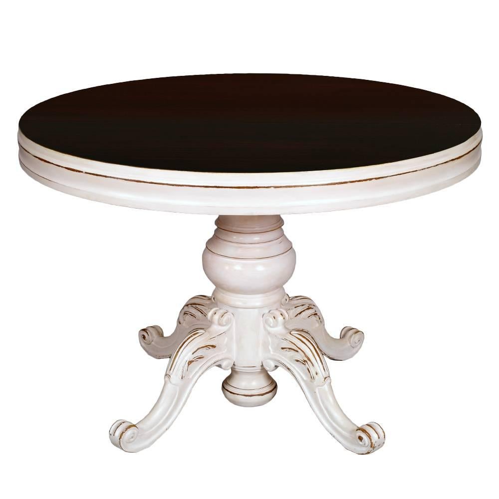 Ils peuvent être vendus séparément
Table ronde baroque du XIXe siècle, extensible, restaurée avec six chaises Luigi Filippo tapissées à neuf.

Dimensions de la table cm : H 79, Diam 120 + 40
Les chaises mesurent cm : H97\48, L 48, P 48.
    