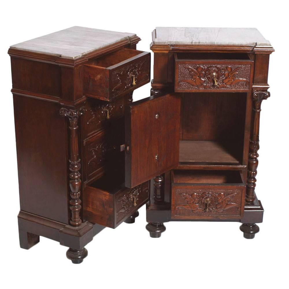 Late 19th Century Vincenzo Cadorin Venetian 1890s Bedroom Renaissance Set in Massive Carved Walnut For Sale