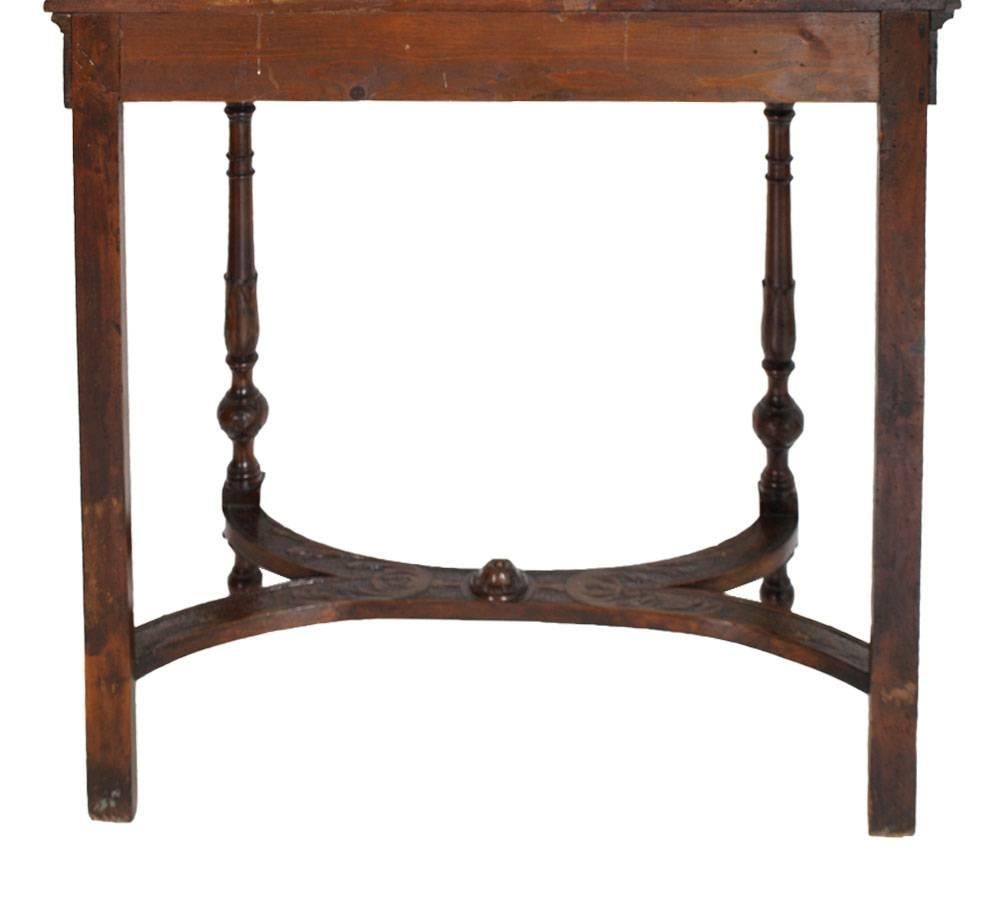 Late 19th Century Venetian Umbertina Console attributed to Cadorin, Carved Walnut with Leather Top For Sale