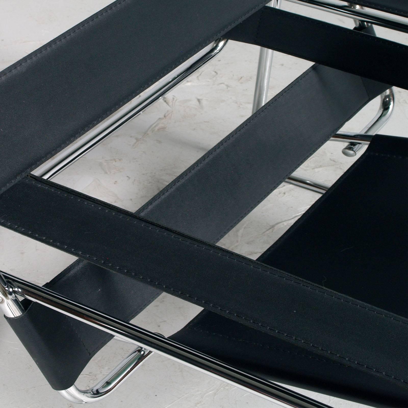 French 1970s Original Gavina Wassily Chair by Marcel Breuer in Black Leather